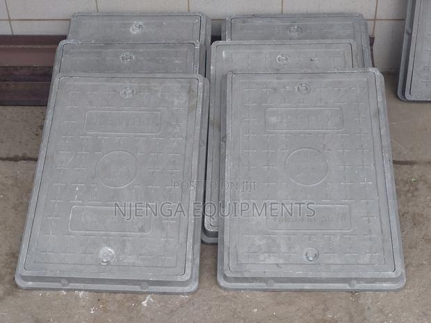 Lockable Manhole Covers 450 X 600