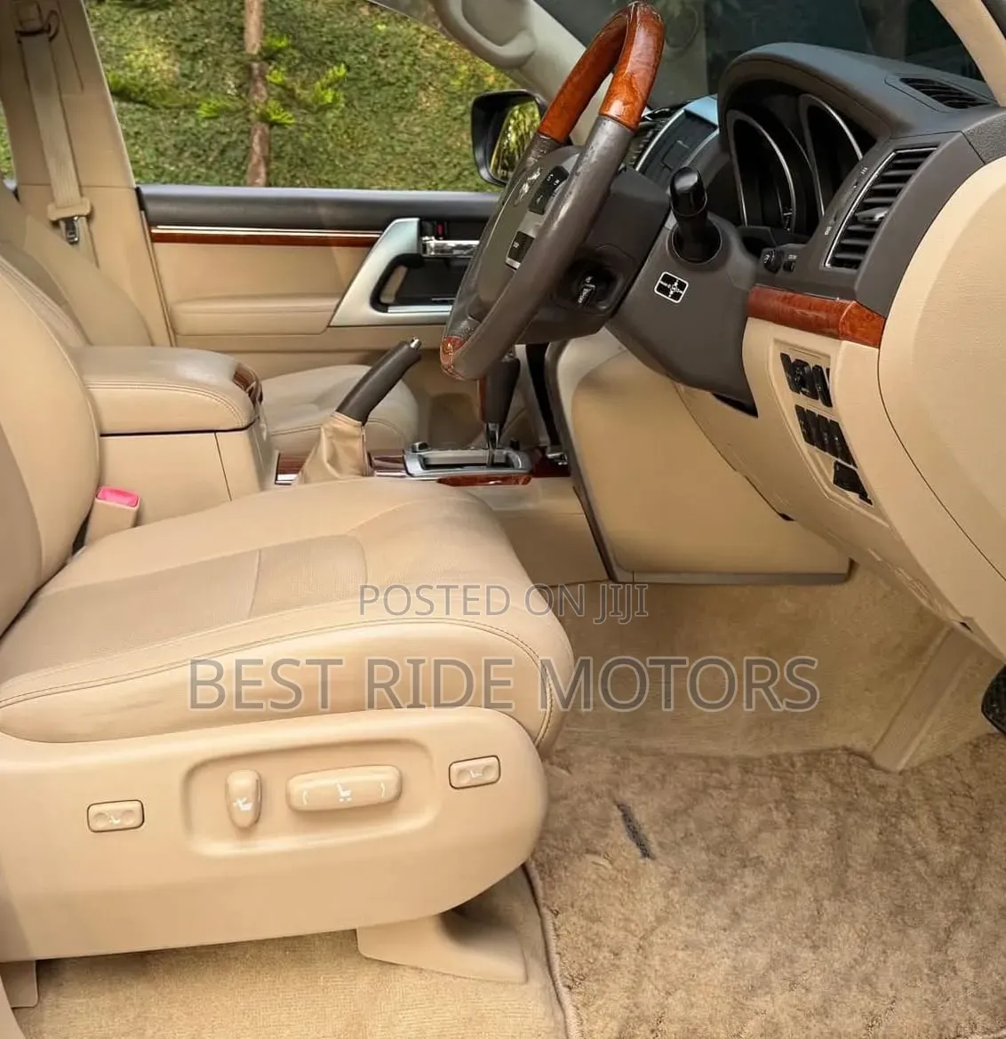 Toyota Land Cruiser 4.6 V8 ZX 2014 White