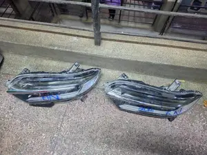 Honda Fit Shuttle 2017 Xenon Headlights