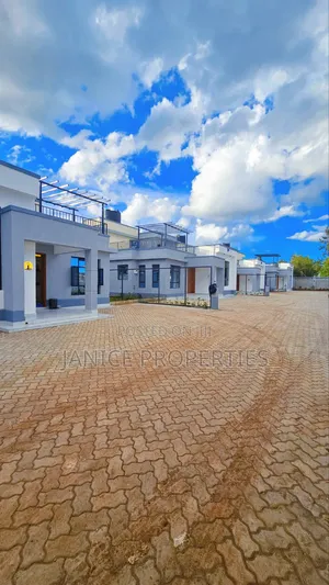 5bdrm Maisonette in Elite Plus Estate, Kimbo for sale