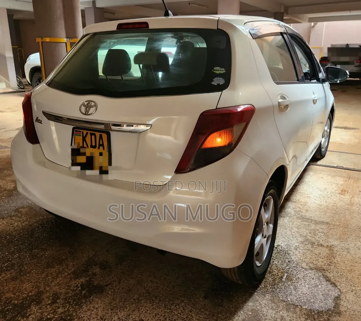 Toyota Vitz 2014 White