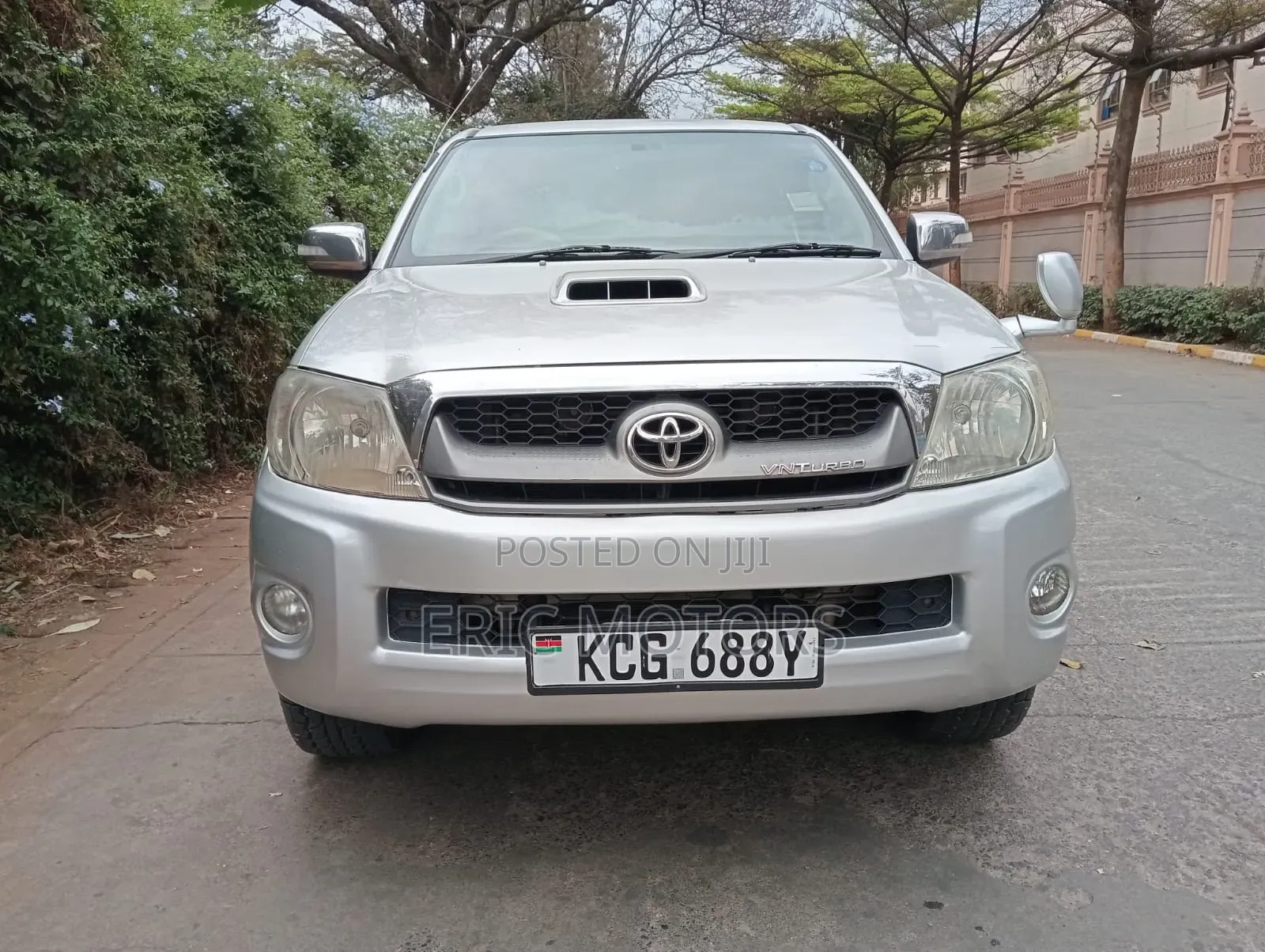 Toyota Hilux 2010 Silver