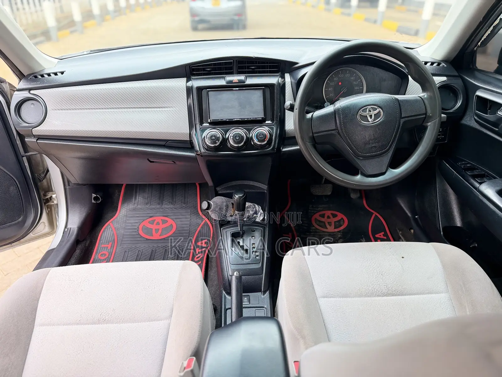 Toyota Axio 1.5 G 2WD 2015 Silver