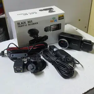1296P Full HD 3 Channel Dash Camera (Front, Rear and Inside)