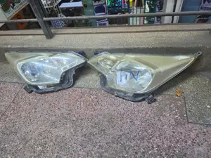 Toyota Ractis 2010-2014 Non Xenon Headlights