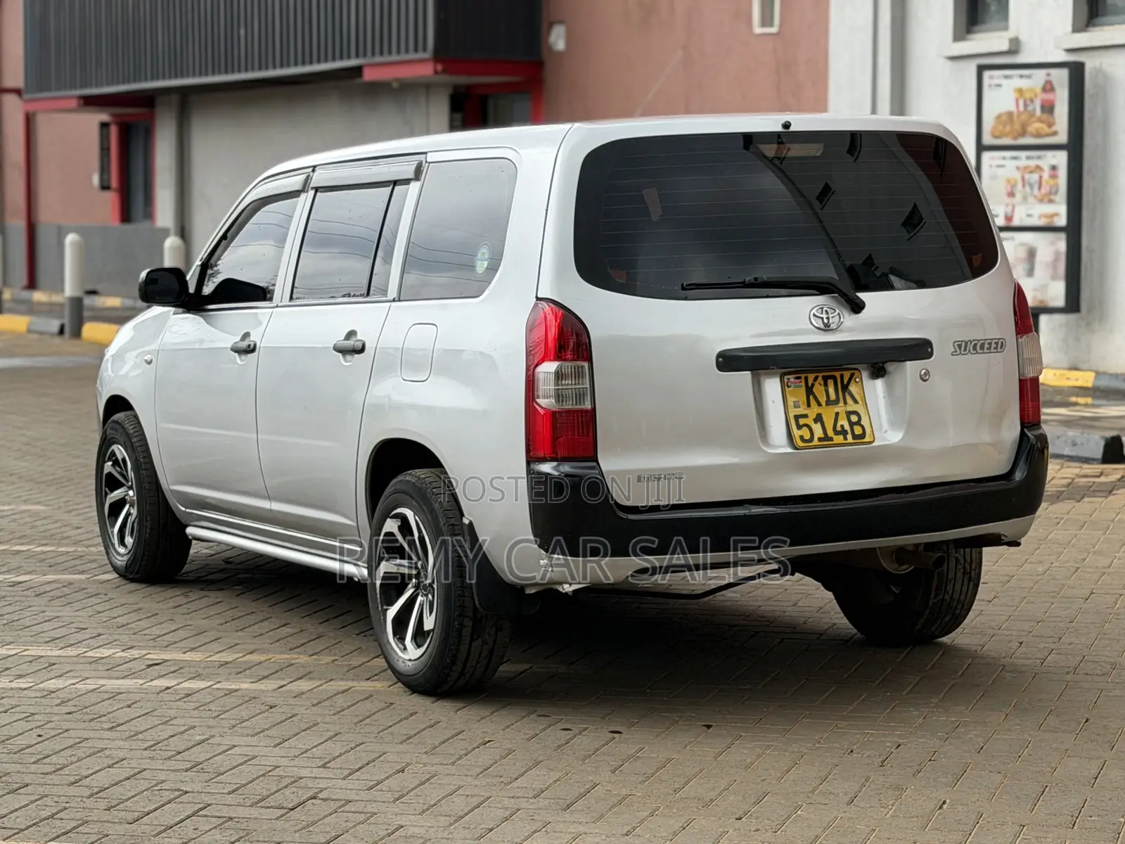 Toyota Succeed 2015 Silver