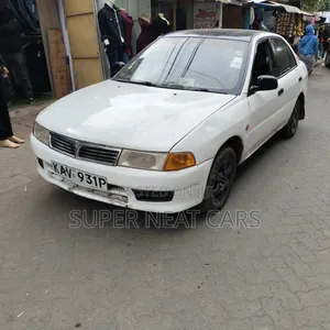 Mitsubishi Lancer 1998 White
