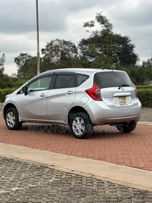 Nissan Note 2015 Silver