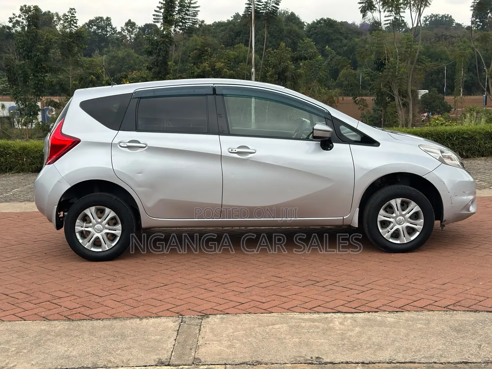 Nissan Note 2015 Silver
