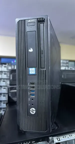 Desktop Computer HP Z240 8GB Intel Core i5 HDD 500GB