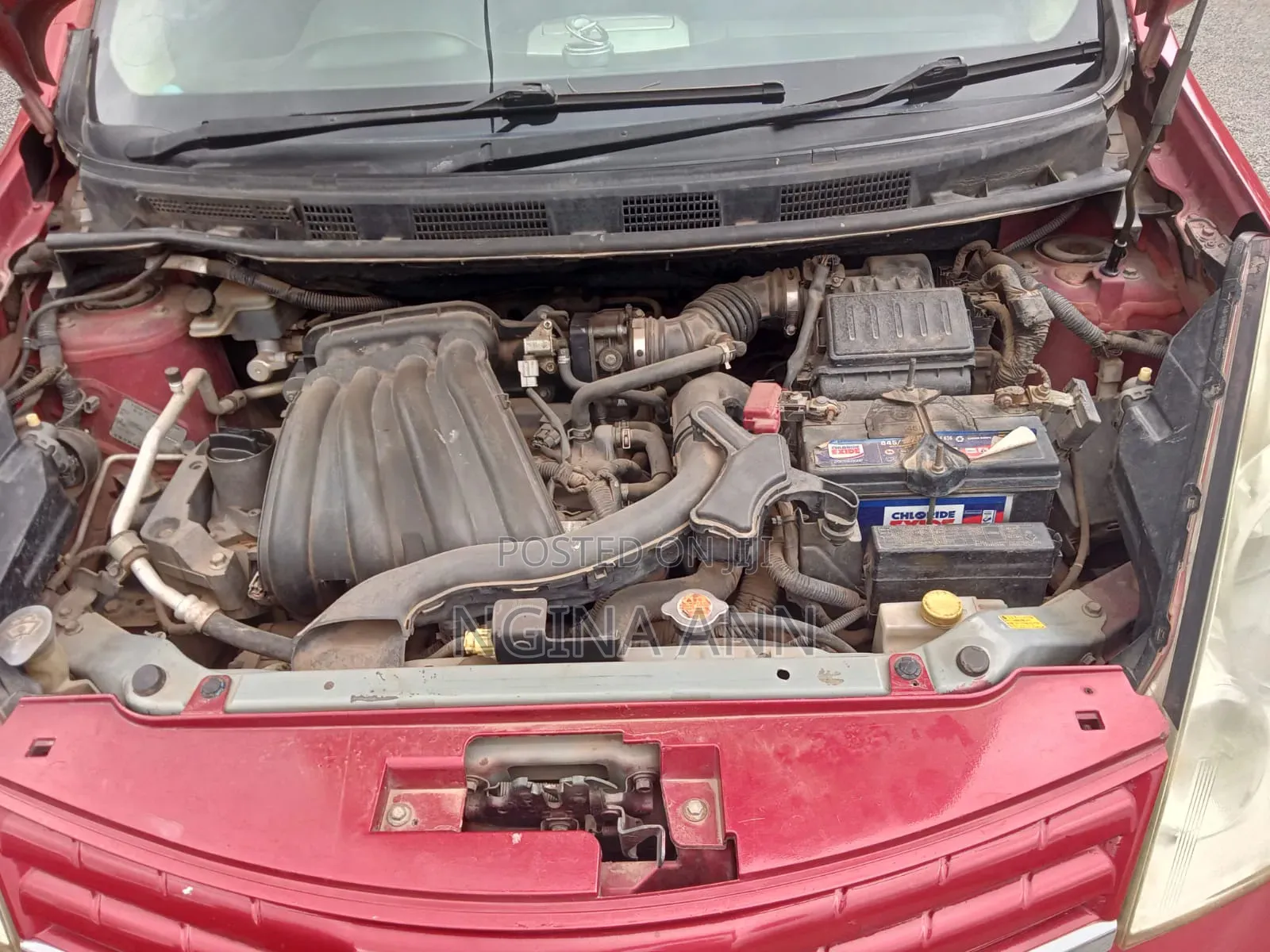 Nissan Note 2010 Red
