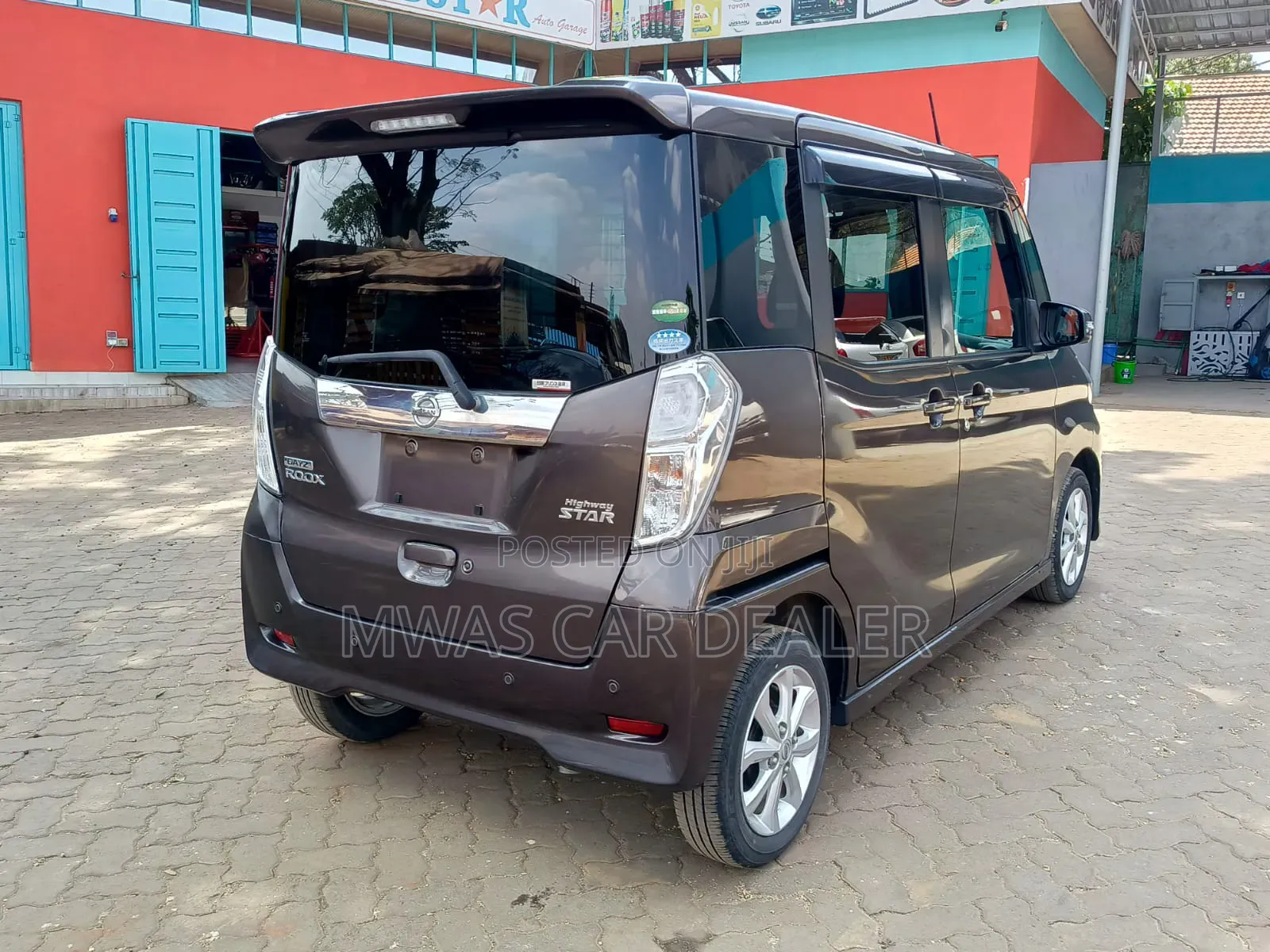 Nissan Dayz Roox 2019 Brown