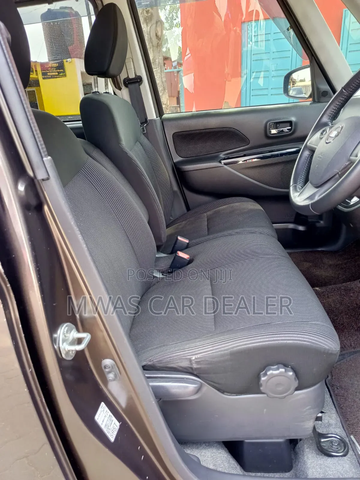 Nissan Dayz Roox 2019 Brown