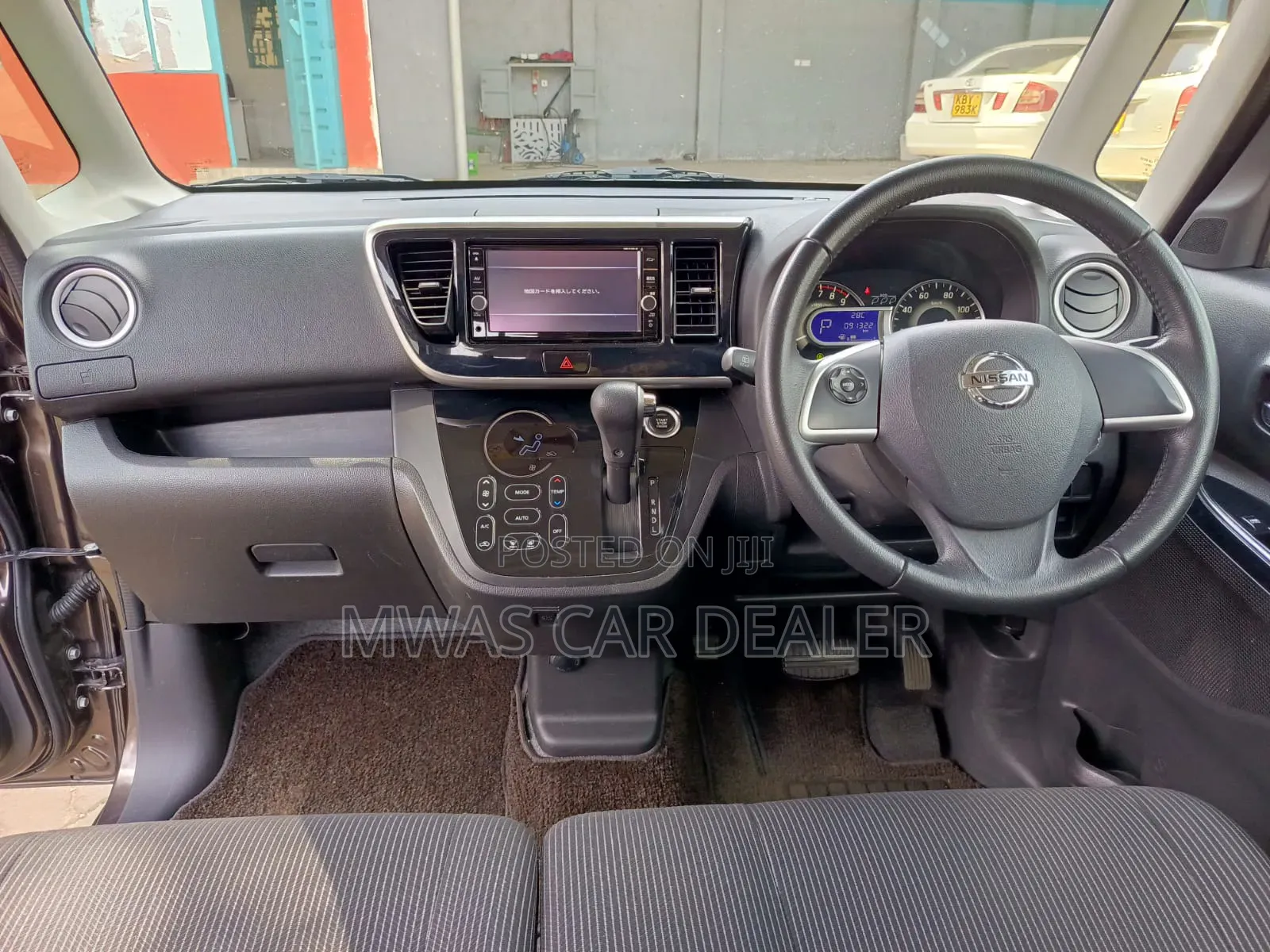Nissan Dayz Roox 2019 Brown