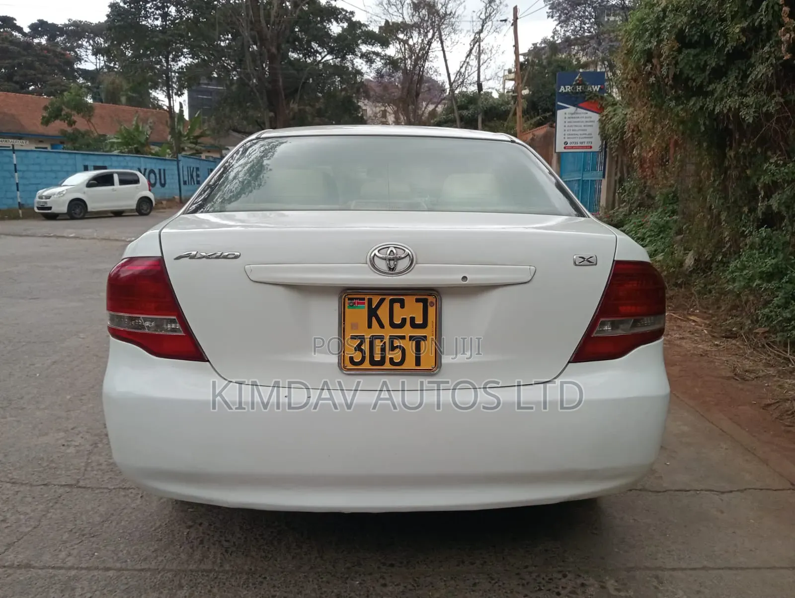 Toyota Axio 1.5 G 2WD 2009 White
