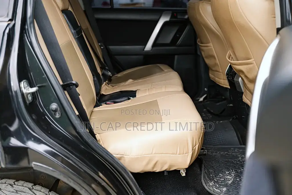 Toyota Land Cruiser 2015 Black