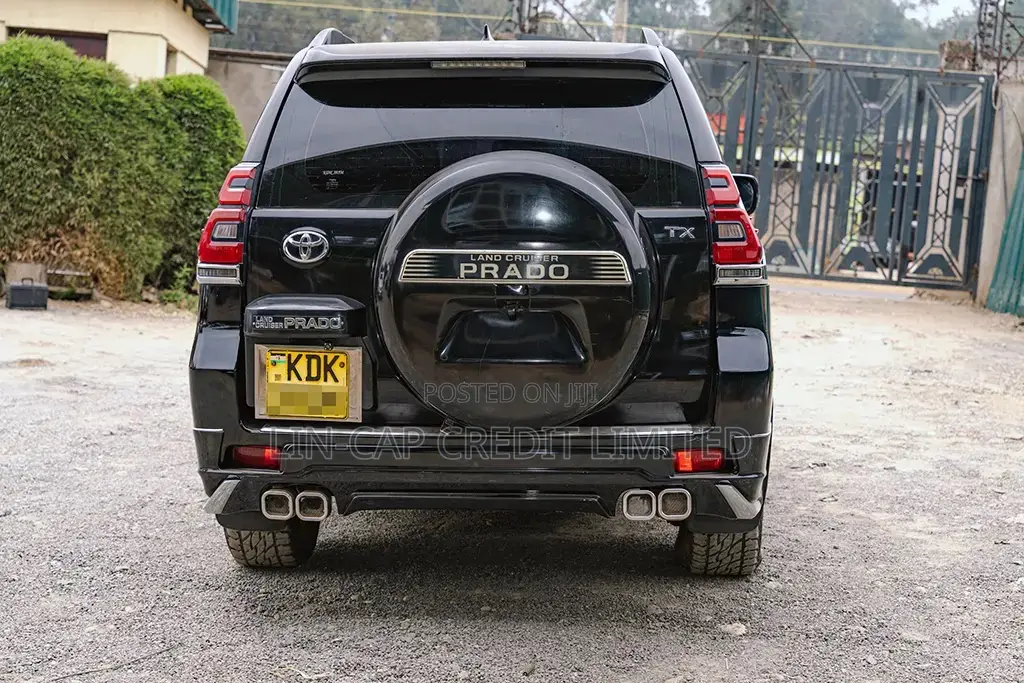Toyota Land Cruiser 2015 Black