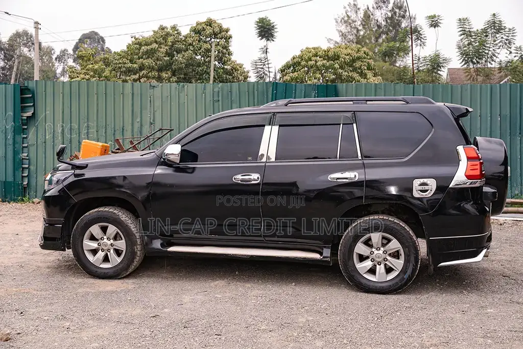 Toyota Land Cruiser 2015 Black