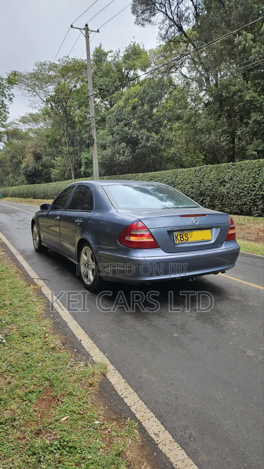 Mercedes-Benz E280 2005 Blue