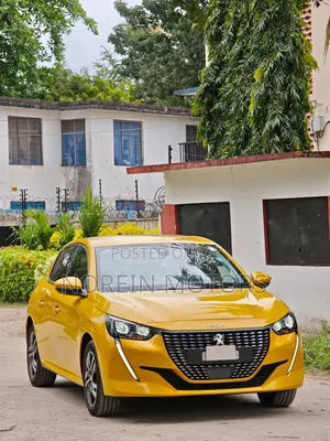 Peugeot 208 2019 Yellow