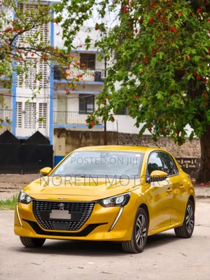 Peugeot 208 2019 Yellow