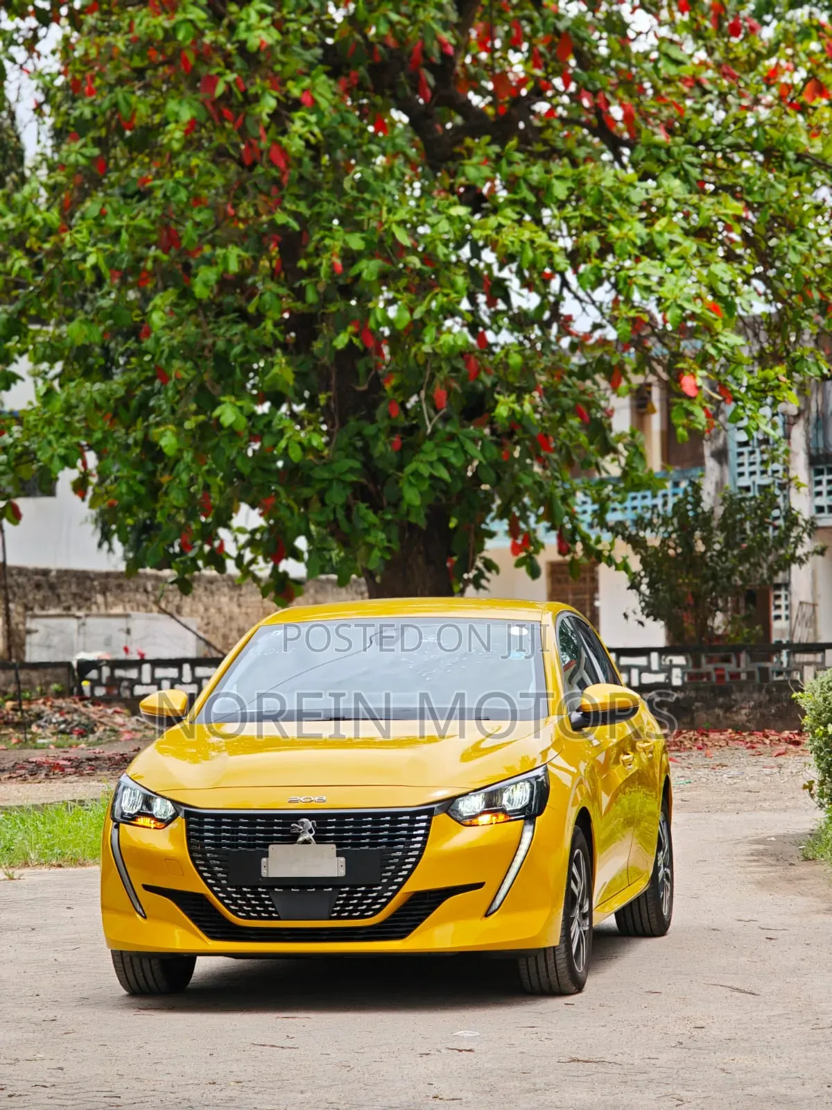 Peugeot 208 2019 Yellow