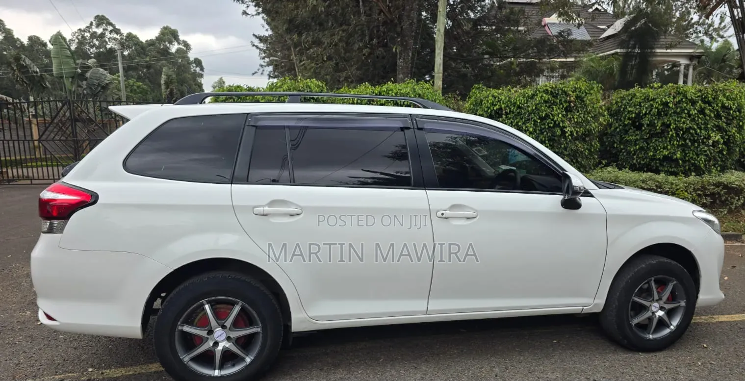 Toyota Corolla Fielder 2016 White