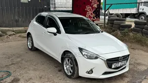 Mazda Demio 2018 White