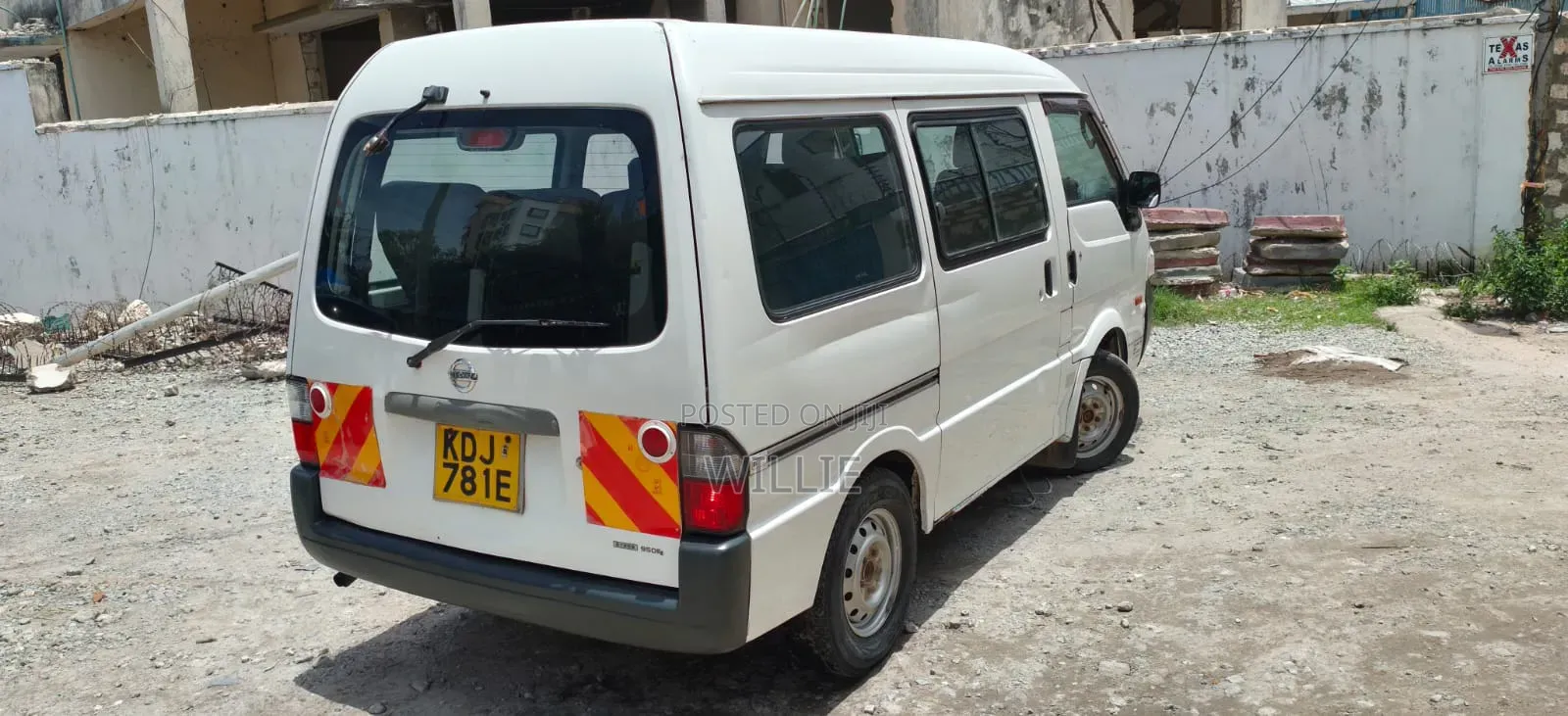Nissan Vanette 2015 White