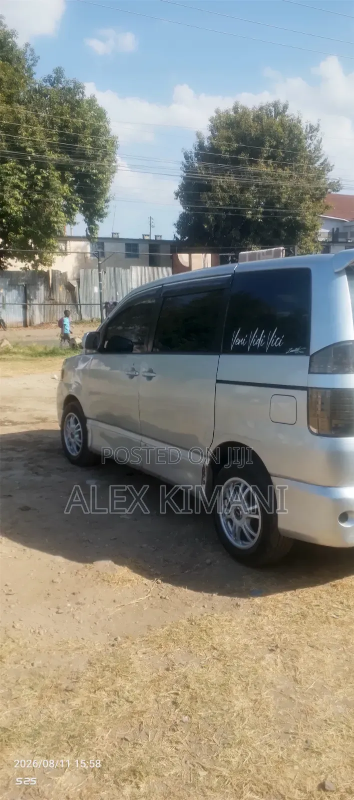 Toyota Voxy 2005 Silver