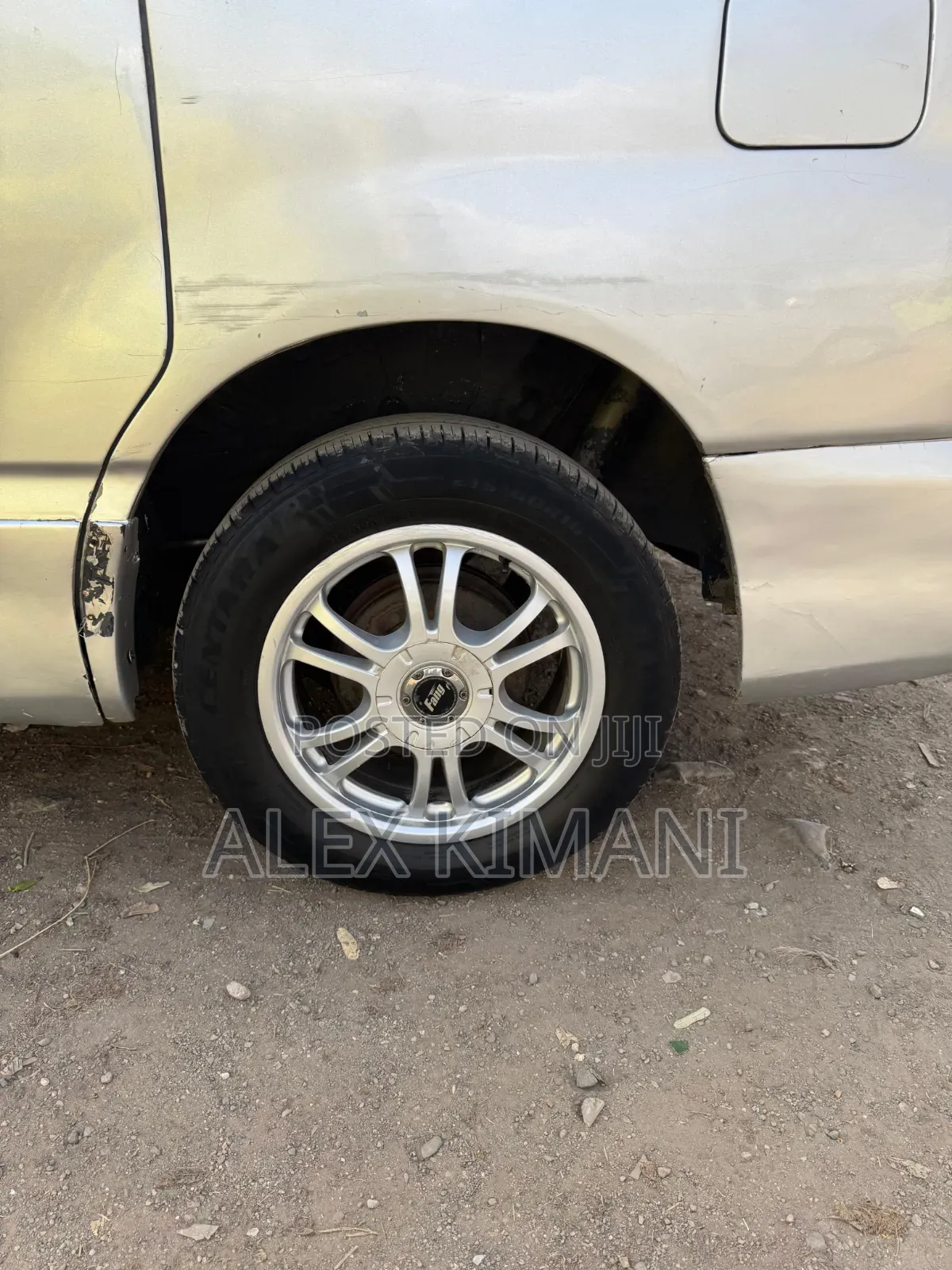 Toyota Voxy 2005 Silver