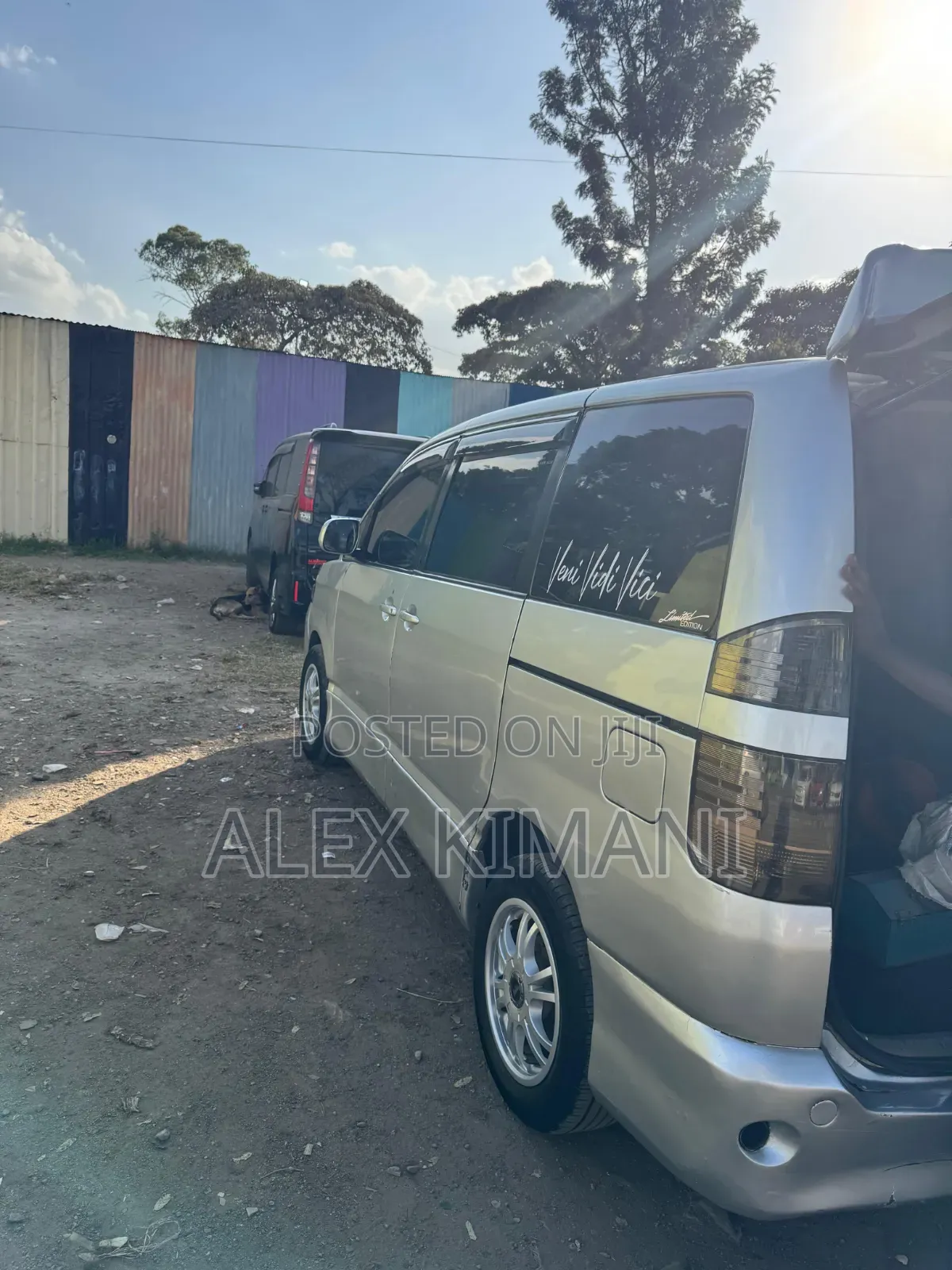 Toyota Voxy 2005 Silver