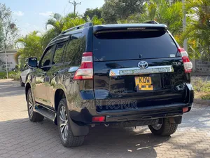 Toyota Land Cruiser Prado 4.0 Petrol TZ-G 2009 Black