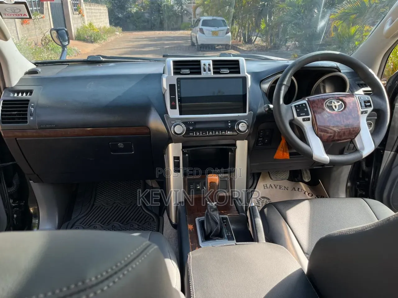 Toyota Land Cruiser Prado 4.0 Petrol TZ-G 2009 Black