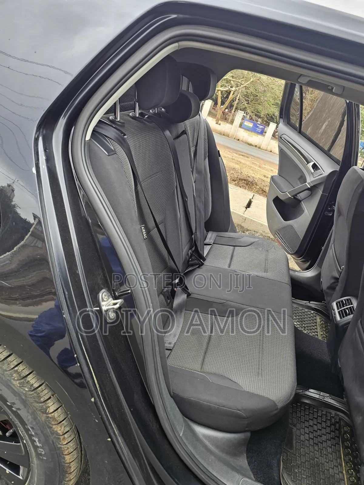 Volkswagen Golf 2013 Black