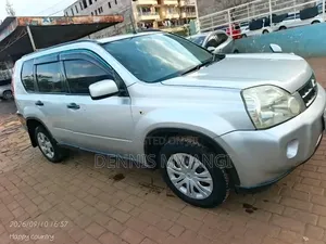 Nissan X-Trail 2.0 Petrol XE 2009 Silver