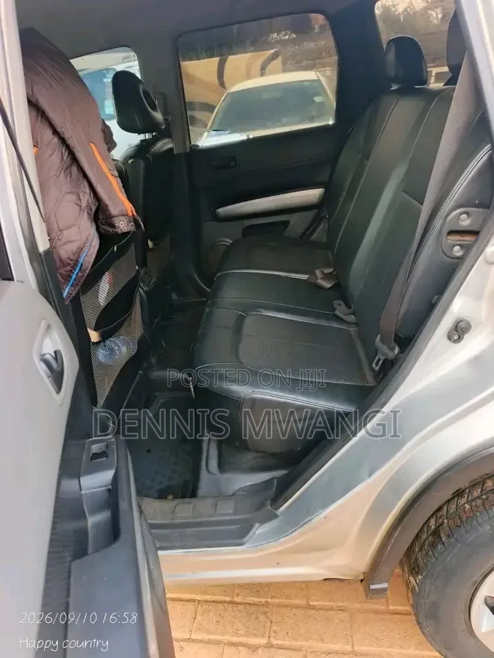 Nissan X-Trail 2.0 Petrol XE 2009 Silver