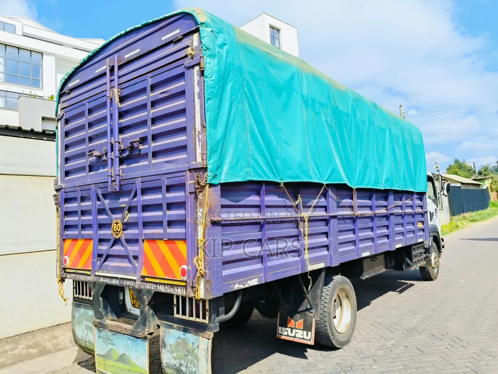 Isuzu FRR Open 2023 White