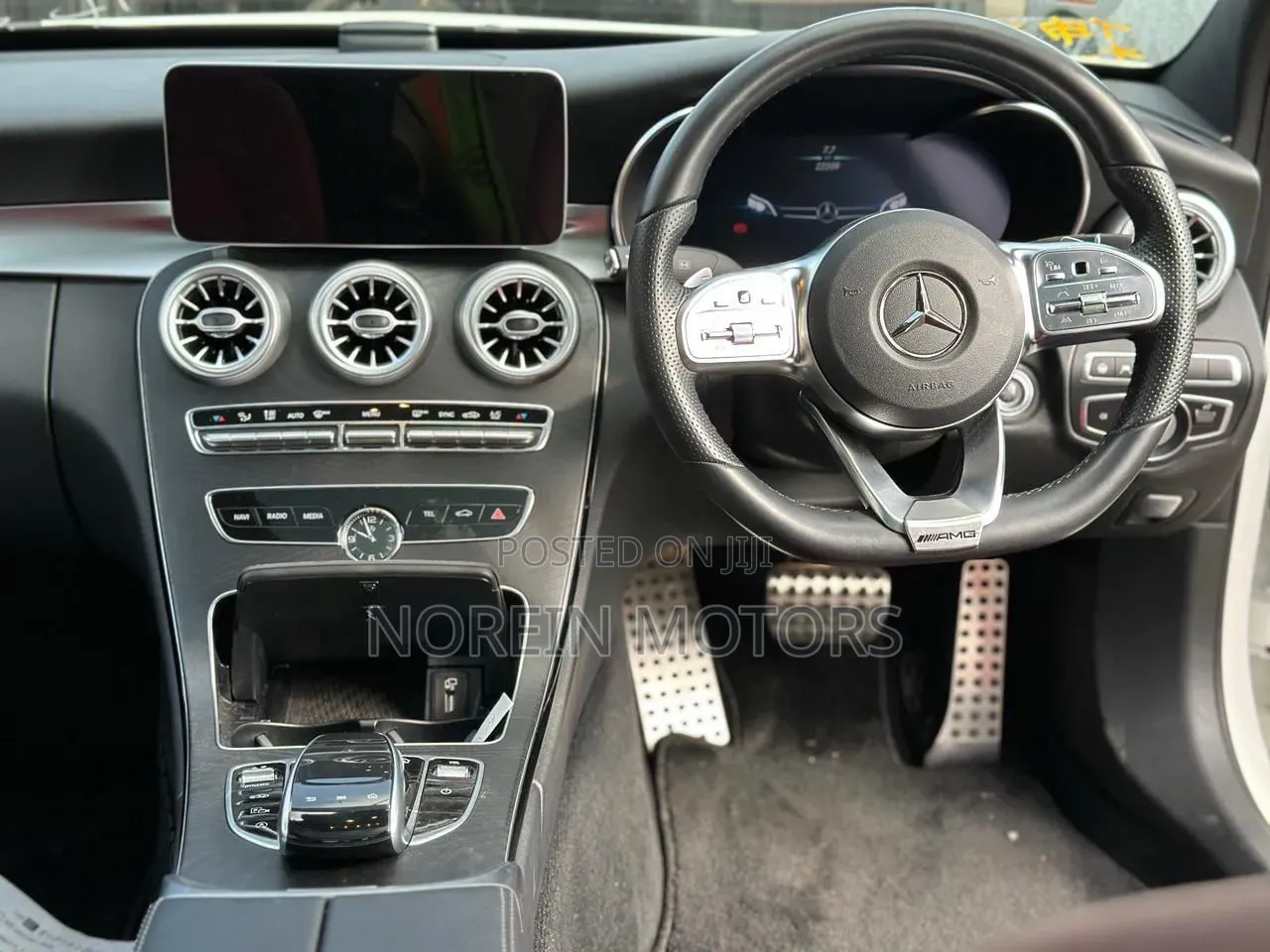 Mercedes-Benz C200 2019 White