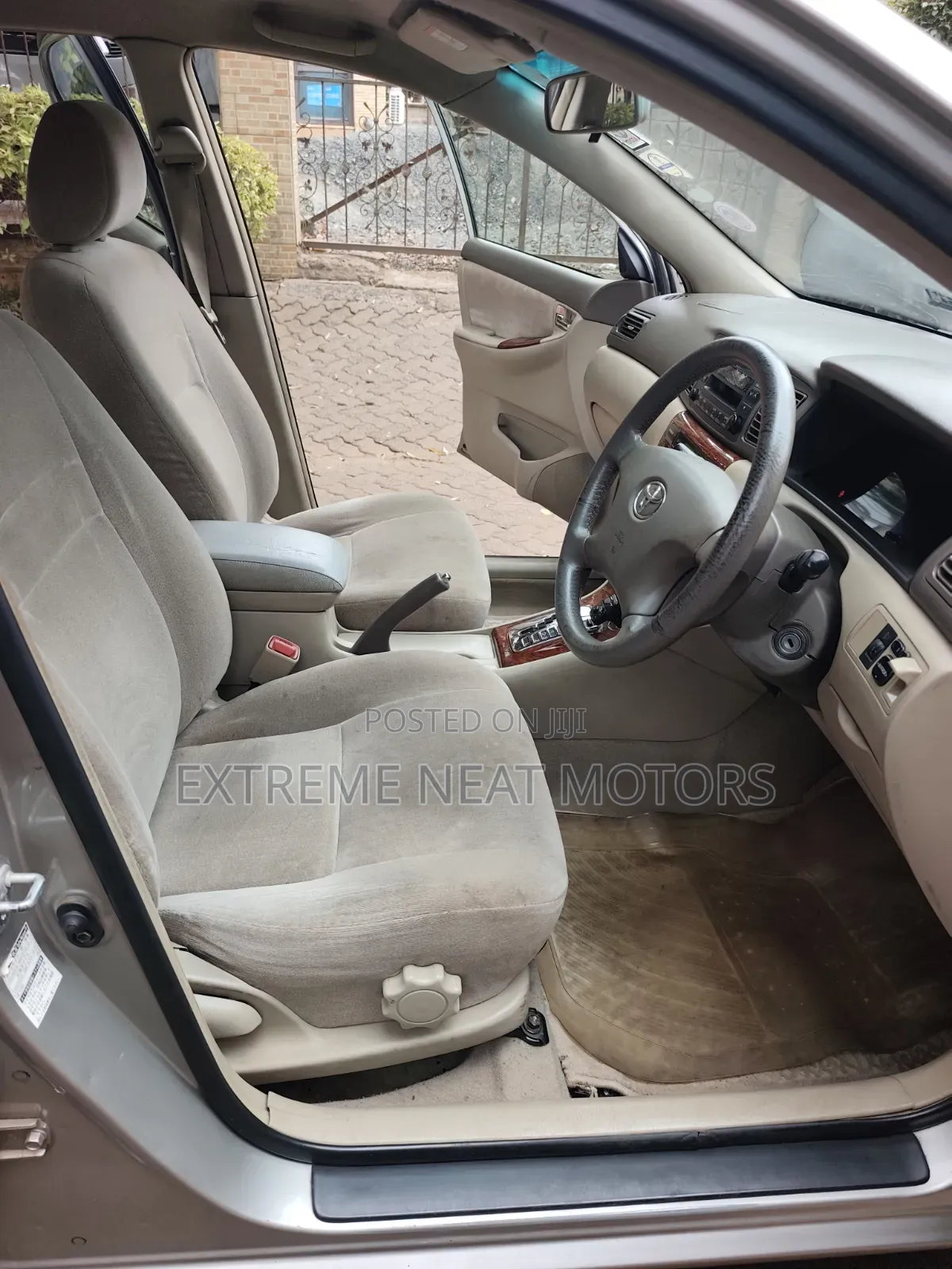 Toyota Corolla Sedan Automatic 2003 Silver