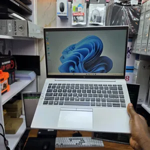 Laptop HP EliteBook 845 G7 8GB AMD Ryzen 5 SSD 256GB