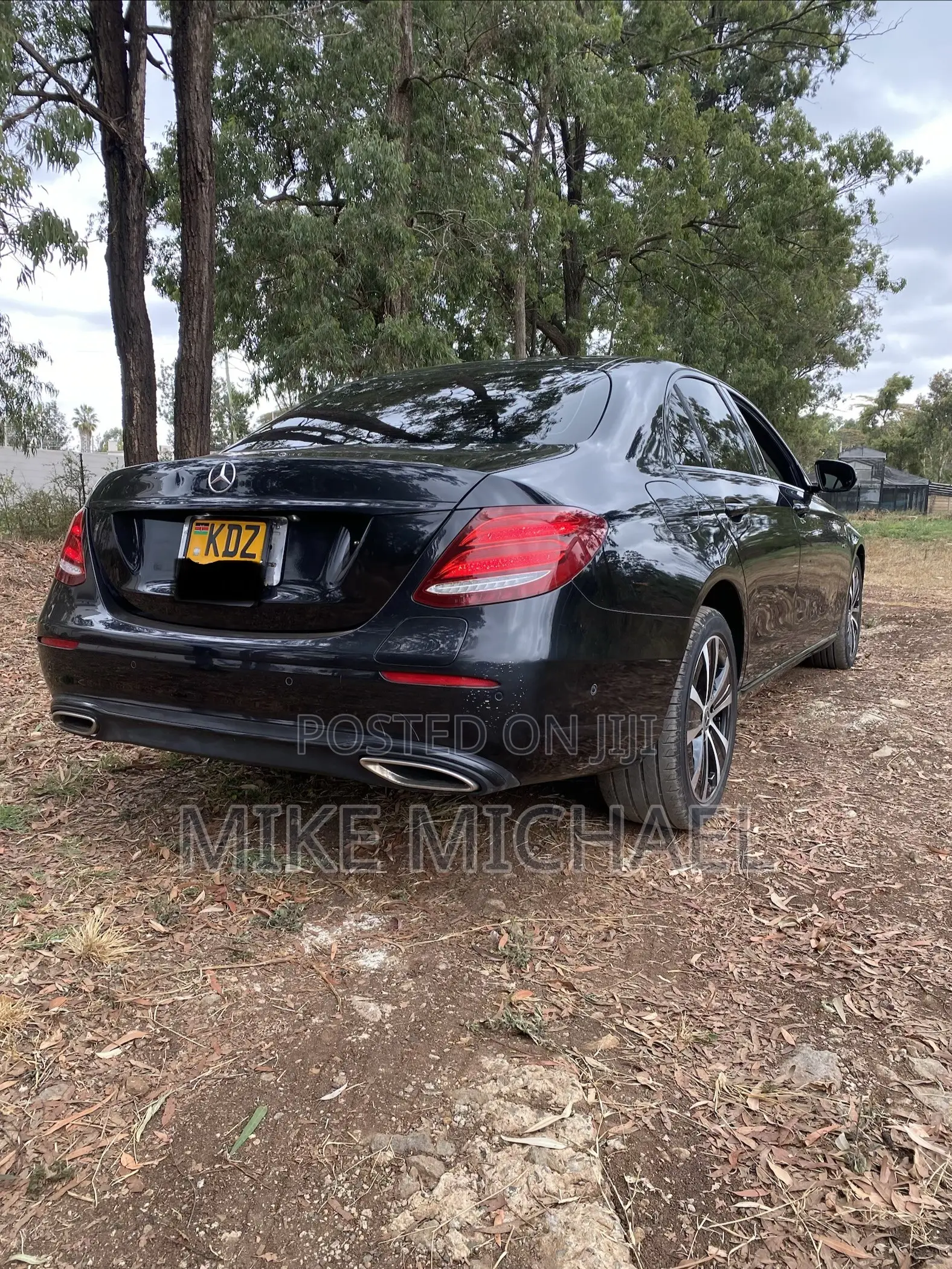 Mercedes-Benz E300 2019 Black