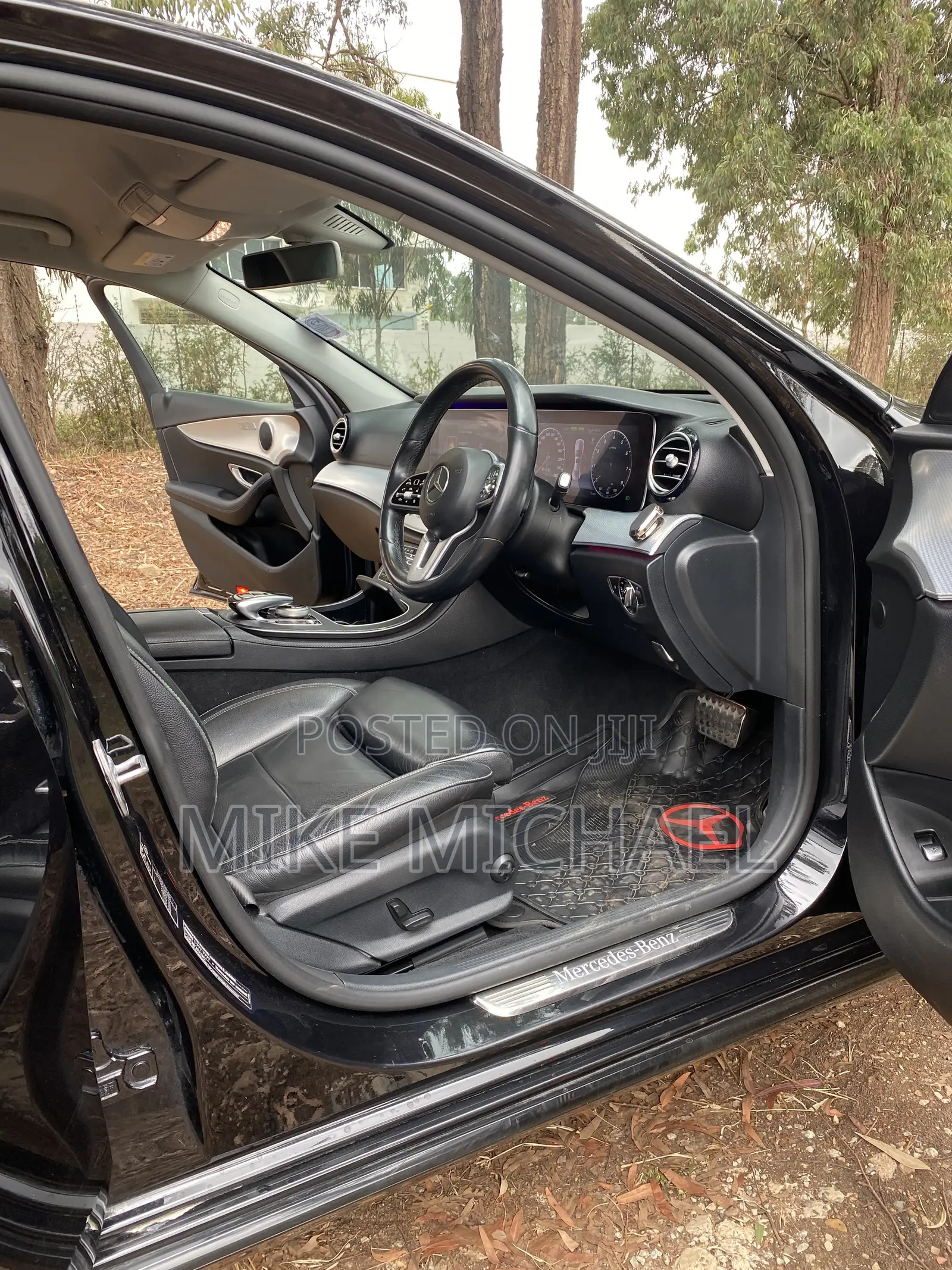 Mercedes-Benz E300 2019 Black