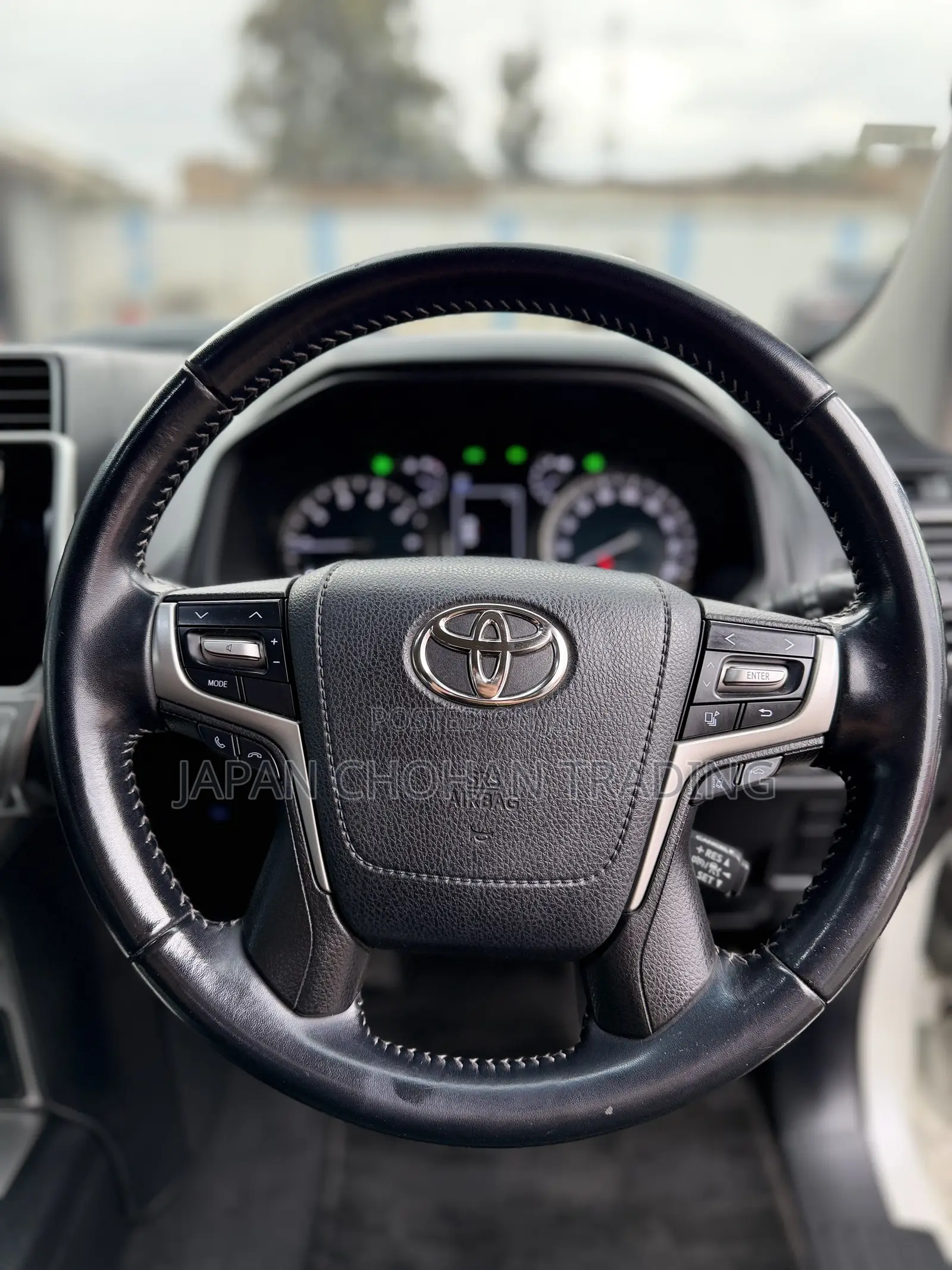 Toyota Land Cruiser Prado 2.7 2019 White