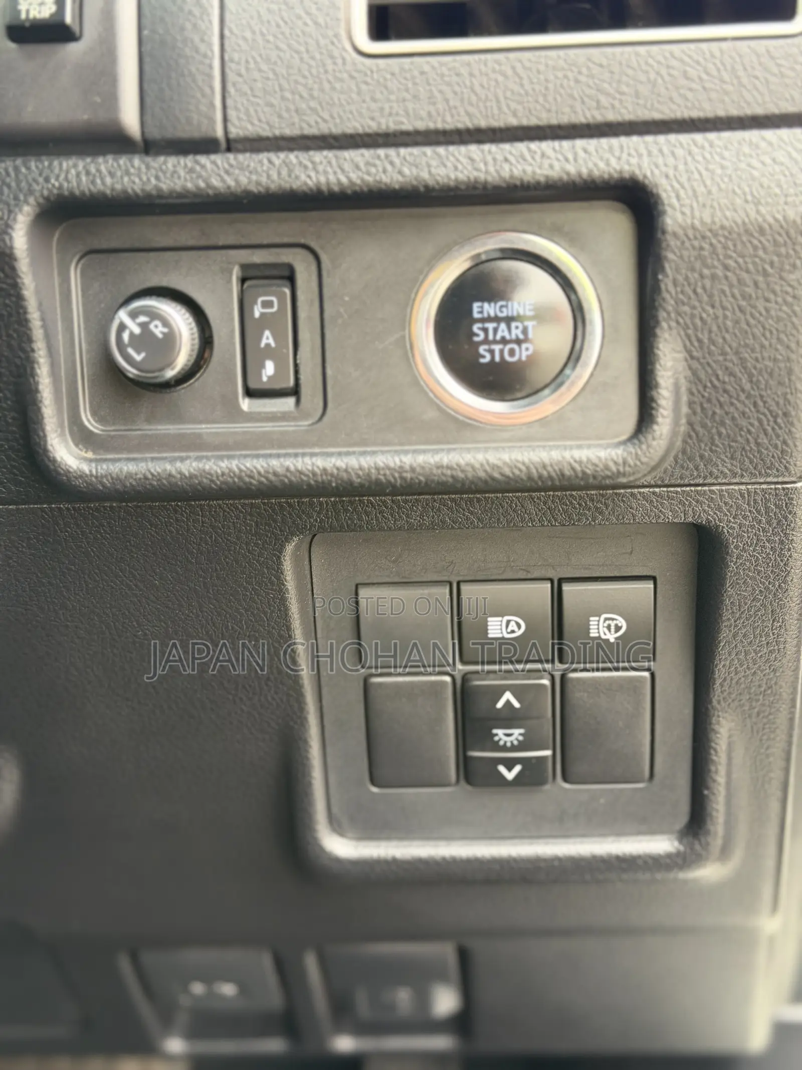 Toyota Land Cruiser Prado 2.7 2019 White