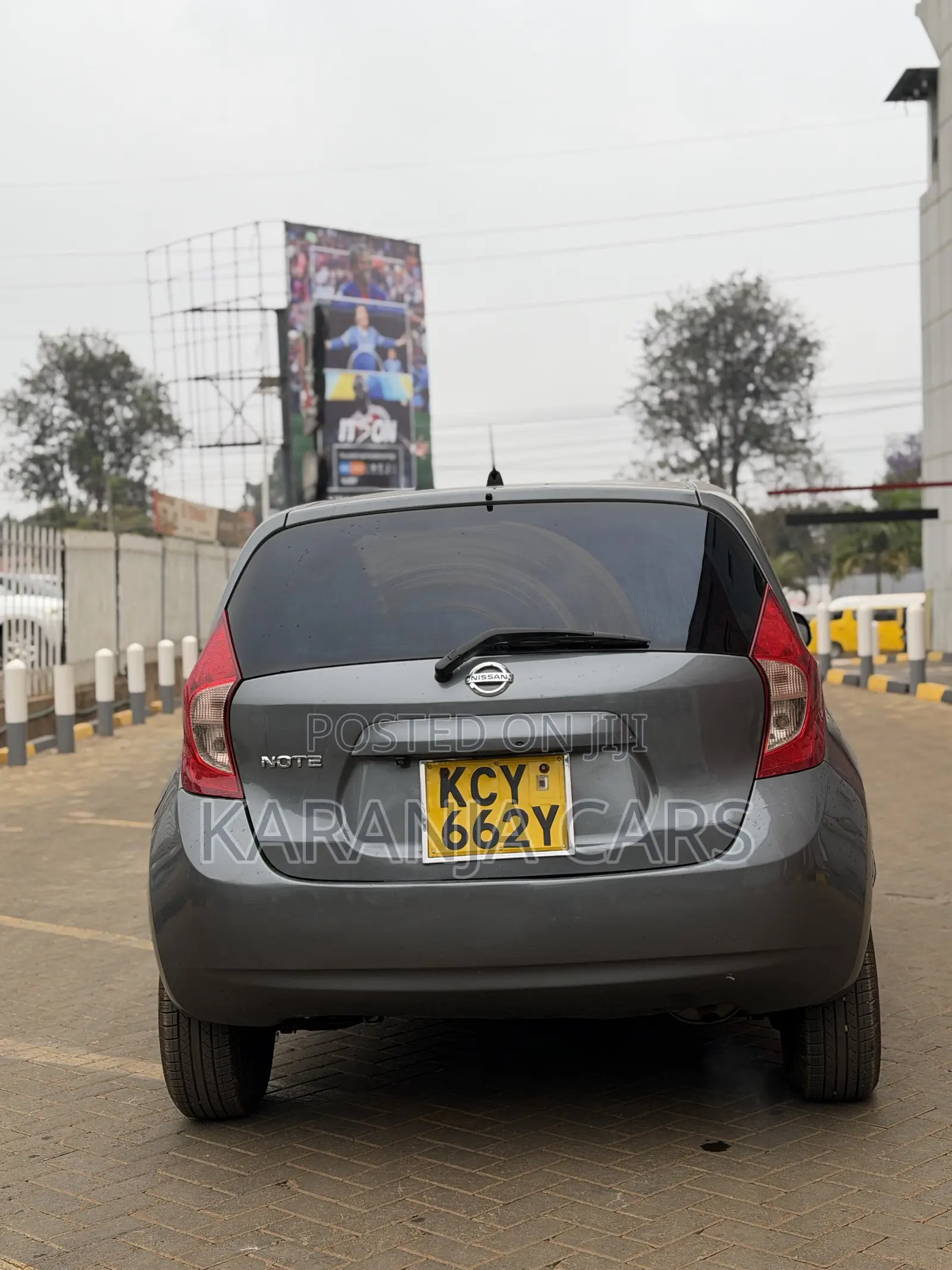 Nissan Note 1.2 Petrol 2012 Gray