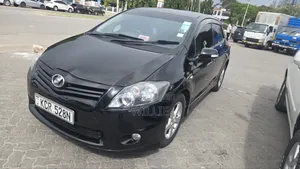 Toyota Auris 2011 Black