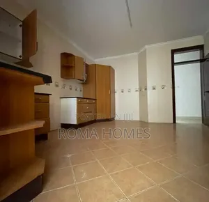 3bdrm Apartment in Kilimani, State House Area for rent