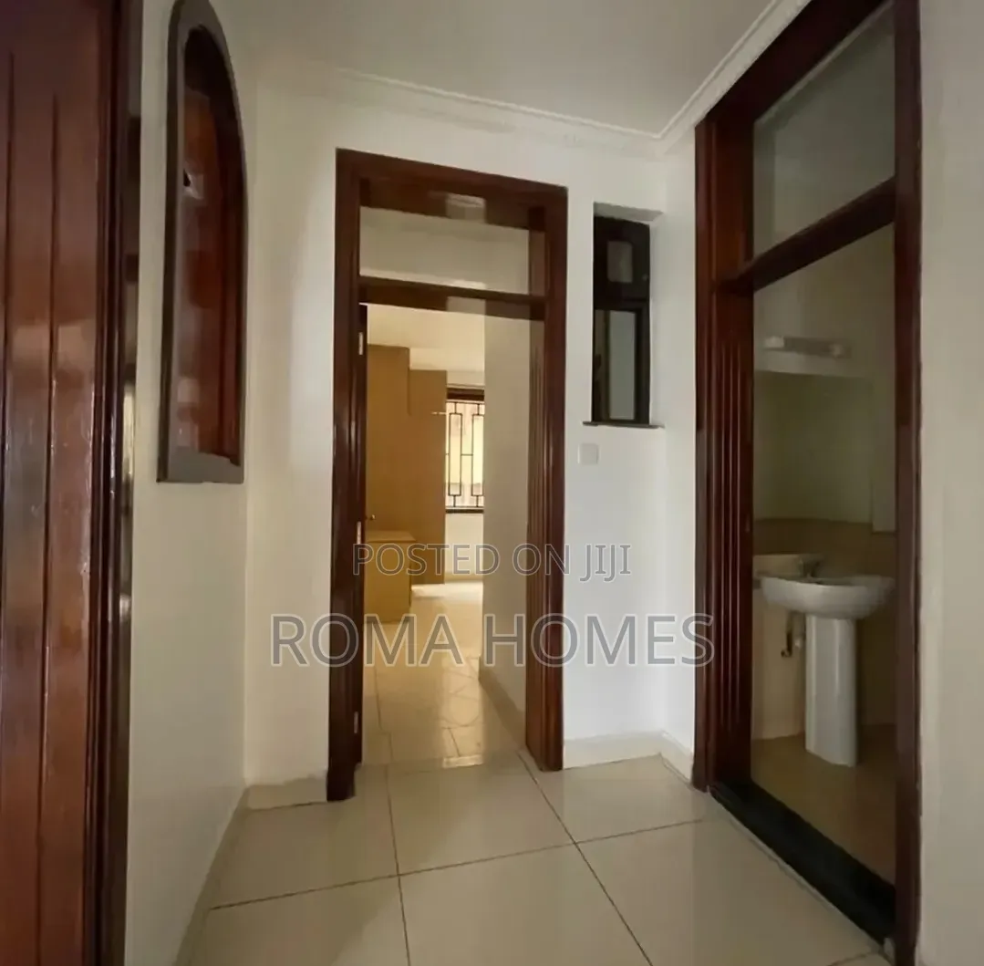 3bdrm Apartment in Kilimani, State House Area for rent