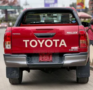 Toyota Hilux Revo Double Cab Deisel 2.4 AWD 2019 Red